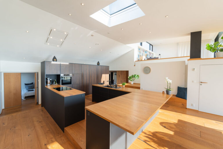 Perfekt til fremvisning af udlejningsboliger på Airbnb eller andre platforme. Fotograferet af Weigang Fotografi, ekspert i bolig- og interiørfotografering i København.